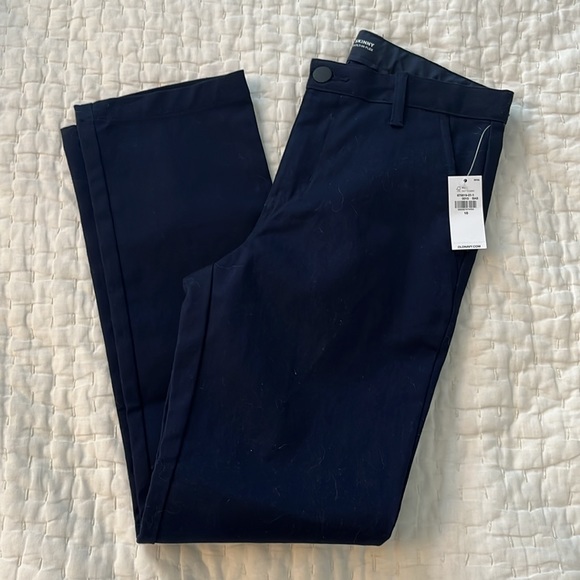 NWT! Old Navy skinny khakis - Picture 1 of 6